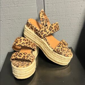 Leopard Print Espadrille Platform Sandals - Women's Tan